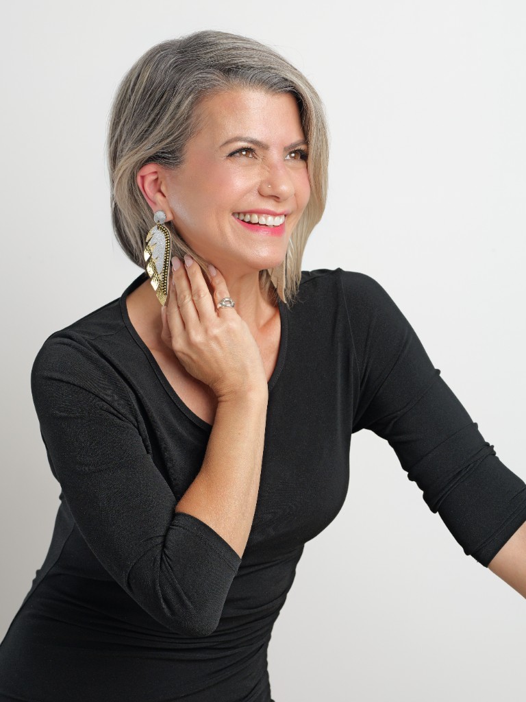 Rosaida Plá en un Beauty Talk, experiencia boutique de belleza para mujeres 45+